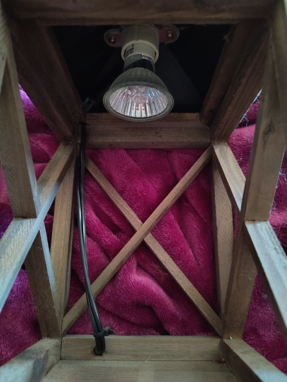 Wooden Rustic Plug In Candle Warmer - Picture 3 of 5